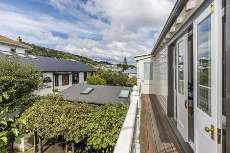 Photo of property in 25 Brougham Street, Mount Victoria, Wellington, 6011