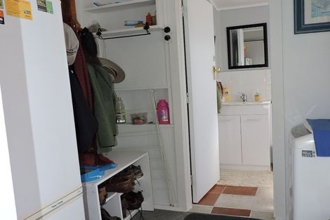 Photo of property in 437 Thames Coast Sh25 Road, Te Puru, Thames, 3575