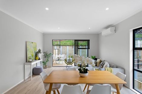 Photo of property in 27 Barrel Crescent, Swanson, Auckland, 0614