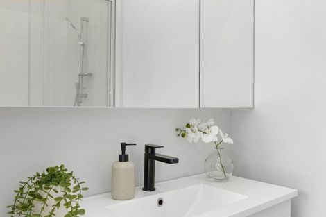 Photo of property in 10 Byron Street, Petone, Lower Hutt, 5012