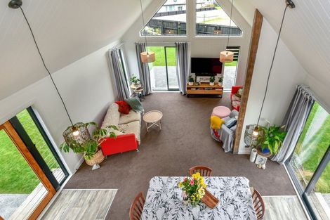 Photo of property in 16 Walter Place, Kirwee, Darfield, 7571