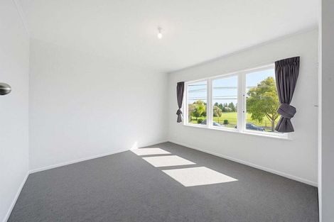 Photo of property in 50-52 Cameron Crescent, Masterton, 5810