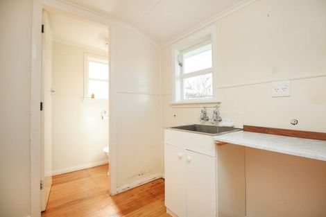 Photo of property in 30 Nottingham Avenue, Awapuni, Palmerston North, 4412