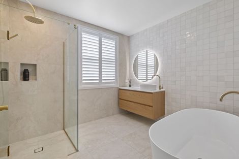 Photo of property in 589 Kent Road, Korito, New Plymouth, 4371