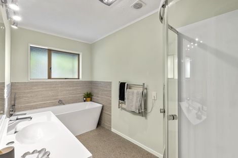 Photo of property in 6 Conifer Court, Raumati Beach, Paraparaumu, 5032