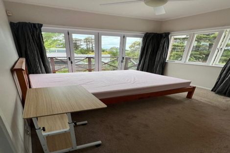 Photo of property in 68 Beach Road, Mellons Bay, Auckland, 2014