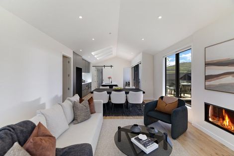 Photo of property in 13 Taurus Lane, Jacks Point, 9371