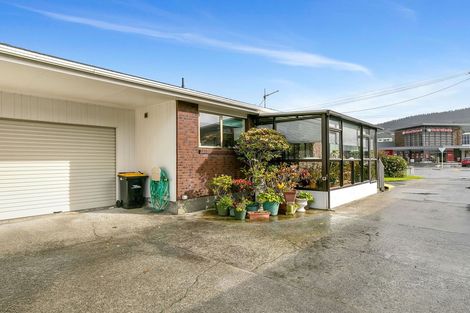 Photo of property in 42 Oxford Street, Tawa, Wellington, 5028