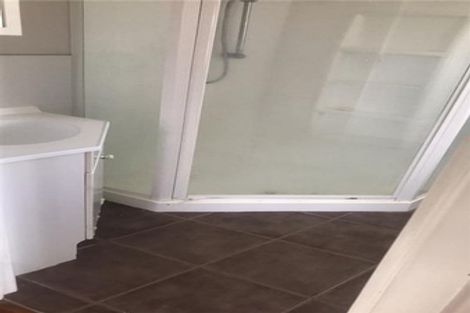 Photo of property in 17 Bowater Place, Manurewa, Auckland, 2102