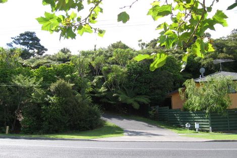 Photo of property in 1/17 Woodlands Crescent, Browns Bay, Auckland, 0630