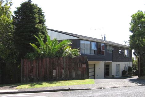 Photo of property in 30 Danbury Drive, Torbay, Auckland, 0630