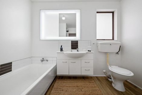 Photo of property in 6 Dalrye Place, Ilam, Christchurch, 8041