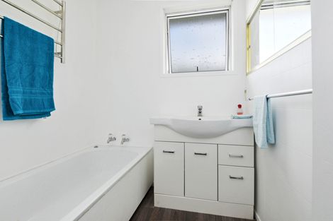 Photo of property in 5 Sari Place, Massey, Auckland, 0614
