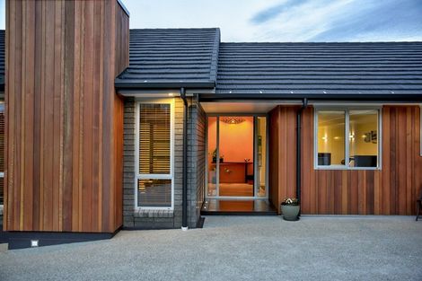 Photo of property in 15 Silverwood Lane, Kawarau Falls, Queenstown, 9300