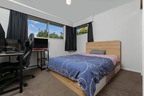 Photo of property in 7 Highlight Parade, Te Atatu South, Auckland, 0610