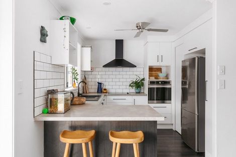 Photo of property in 17 Golden Courie Close, Papamoa Beach, Papamoa, 3118