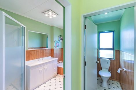 Photo of property in 20 Rua Avenue, Waitarere Beach, Levin, 5510