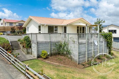 Photo of property in 12 Ash Grove, Maungaturoto, 0520
