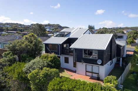 Photo of property in 86 Tweed Road, Papakowhai, Porirua, 5024