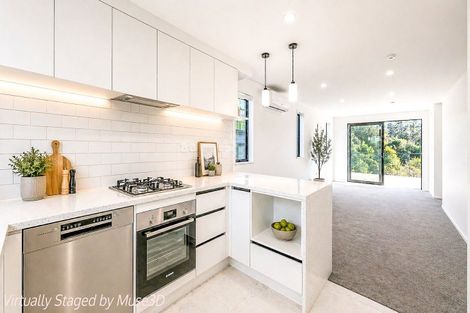Photo of property in 1 Kaimai Avenue, Massey, 0614