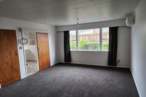 Photo of property in 2/52 Leighton Avenue, Waiwhetu, Lower Hutt, 5010