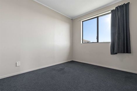 Photo of property in 4/1 Rebecca Rise, Weymouth, Auckland, 2103