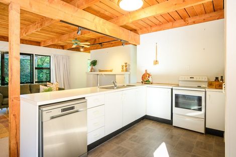 Photo of property in 6 Lincoln Street, Ashhurst, 4810