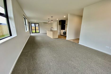 Photo of property in 6 Clough Close, Lincoln, 7608