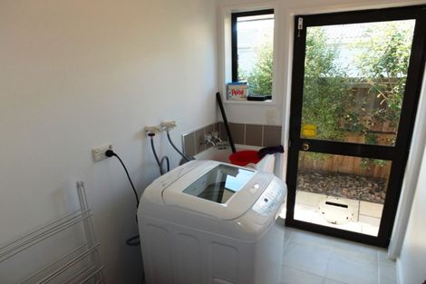 Photo of property in 2/30 Lees Road, Strowan, Christchurch, 8052