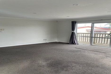 Photo of property in 10a Gaff Place, Whitby, Porirua, 5024