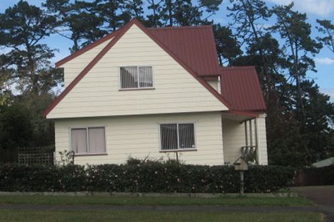 Photo of property in 153 Aviemore Drive, Highland Park, Auckland, 2010