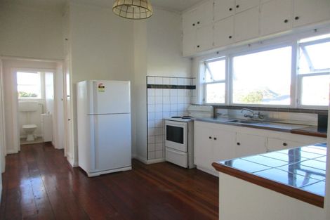 Photo of property in 43 Central Terrace, Kelburn, Wellington, 6012