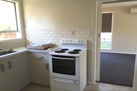 Photo of property in 59a Farquhars Road, Redwood, Christchurch, 8051