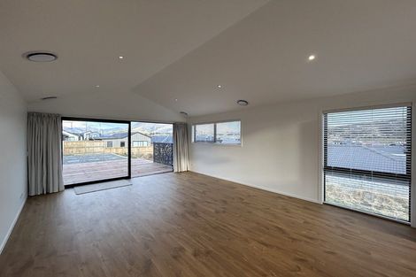 Photo of property in 45 Shepherd Road, Jacks Point, Queenstown, 9371