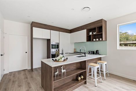 Photo of property in 25a Tudor Road, Henderson, Auckland, 0610