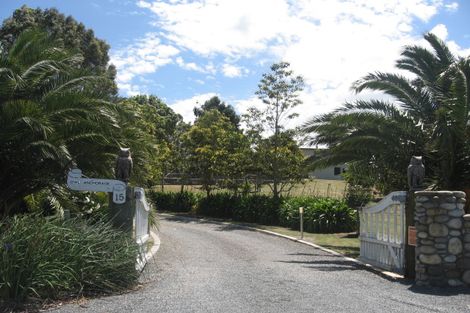 Photo of property in 15 Rogers Road, Pukehina, Te Puke, 3186