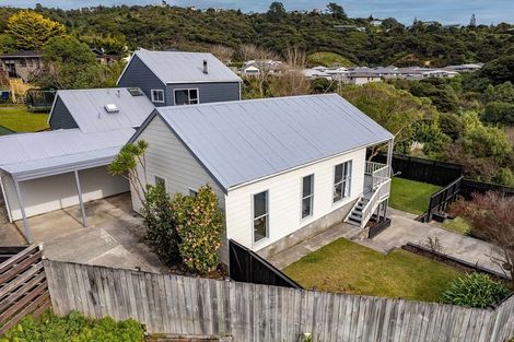 Photo of property in 9b Carvel Lane, Whitby, Porirua, 5024