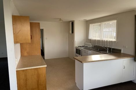 Photo of property in 32 Golf Links Road, Shirley, Christchurch, 8061