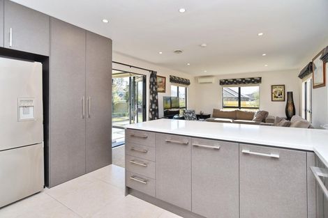 Photo of property in 25 Glencullen Drive, Casebrook, Christchurch, 8051