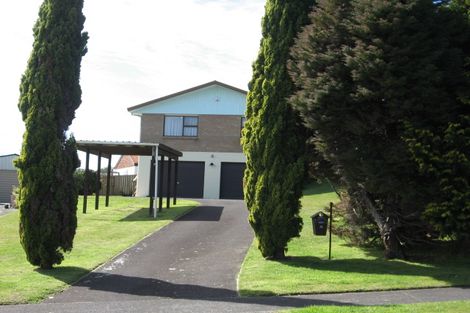 Photo of property in 5 Rangataua Street, Welcome Bay, Tauranga, 3112