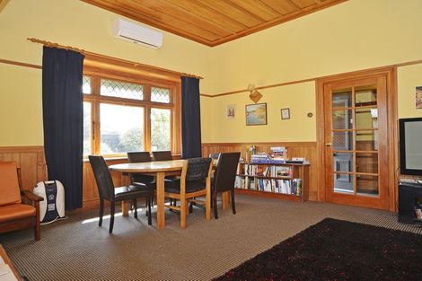 Photo of property in 294 Grey Street, Palmerston North, 4414