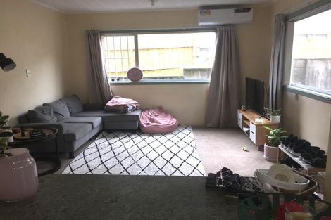 Photo of property in 2/30 Harwood Road, Mount Wellington, Auckland, 1060