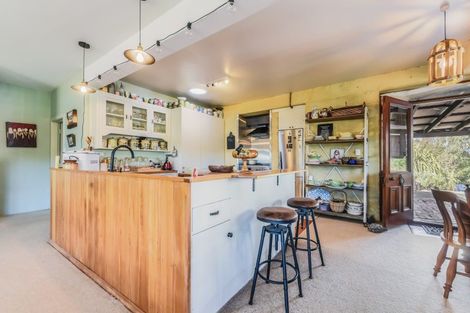 Photo of property in 51 Boons Valley Road, Waikawa, Picton, 7220