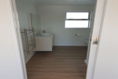 Photo of property in 15 Sheridan Crescent, Leamington, Cambridge, 3432