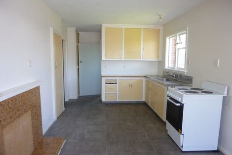 Photo of property in 4 Milnebank Street, Upper Riccarton, Christchurch, 8041