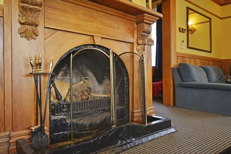 Photo of property in 294 Grey Street, Palmerston North, 4414