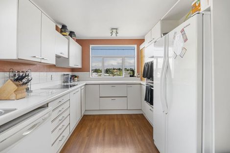 Photo of property in 15a Selwyn Street, Lower Vogeltown, New Plymouth, 4310