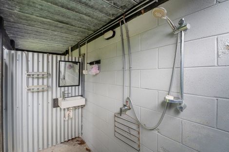 Photo of property in 75 Robinson Road, Whitianga, 3510