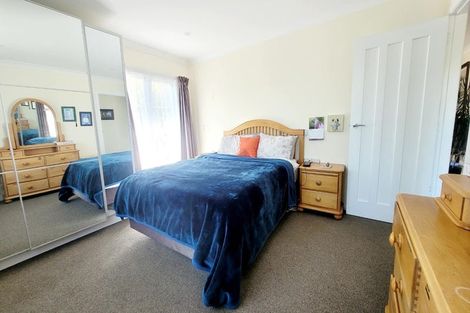 Photo of property in 61 Morere Street, Titahi Bay, Porirua, 5022