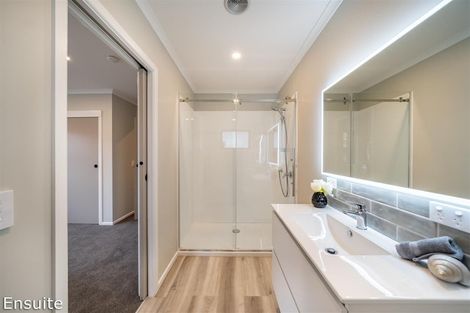 Photo of property in 61 Dover Road, Wainuiomata, Lower Hutt, 5014